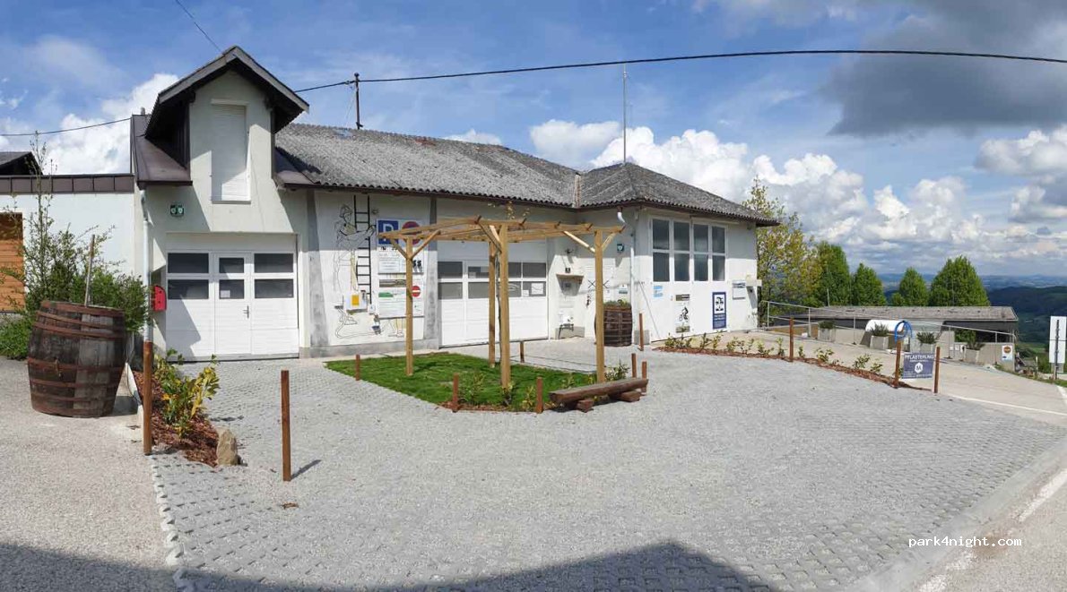 Panorama Stellplatz Lachstatt | Mountaincamp Pfenningberg — foto