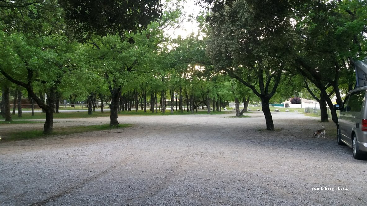 (04160) Château-Arnoux-Saint-Auban - 5 Avenue René Piaton — foto