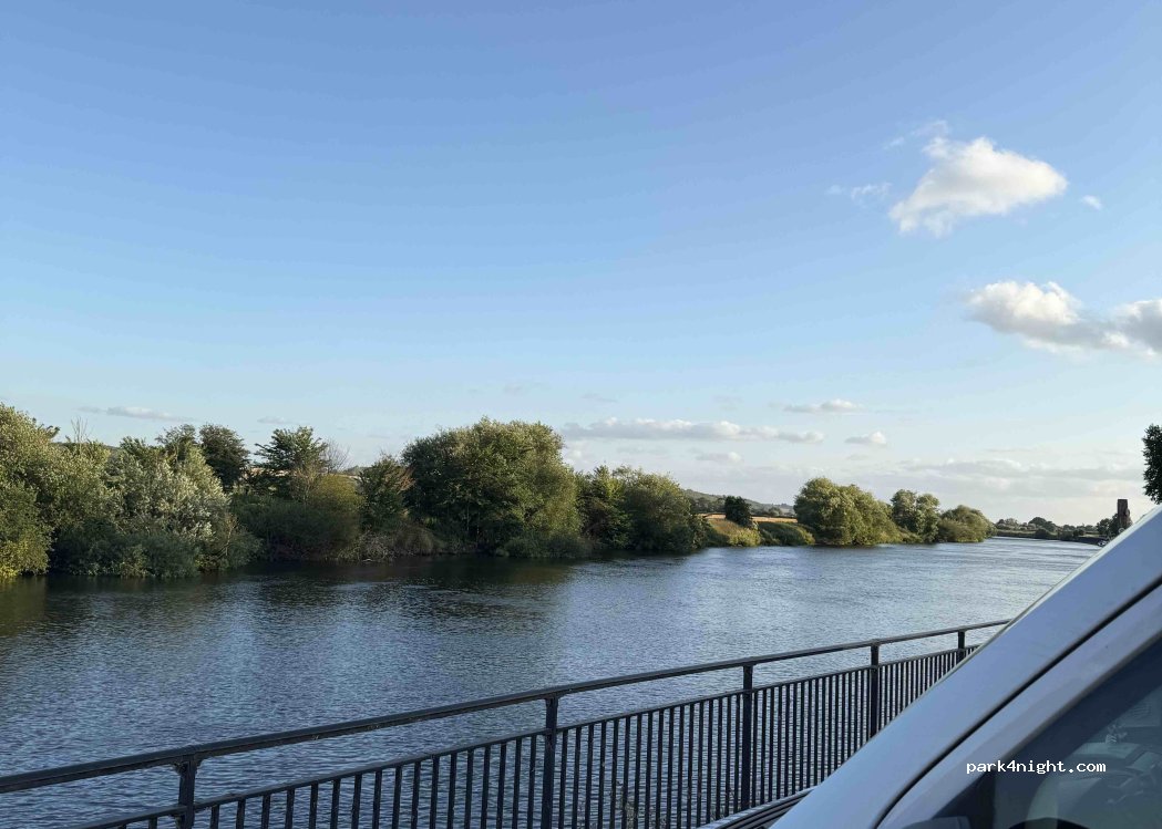 (NG25)  - Rolleston Road — foto 5