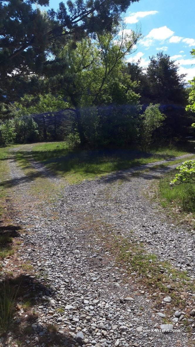 (05190) Rousset - D3 — foto