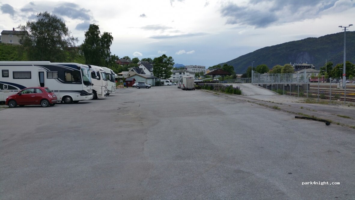(6300) Åndalsnes - 180 Isfjordsvegen — foto 2