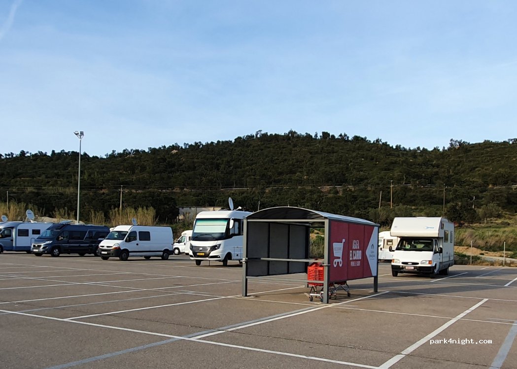 (17709) La Jonquera - 20 Avinguda Paisos Catalans — foto 3