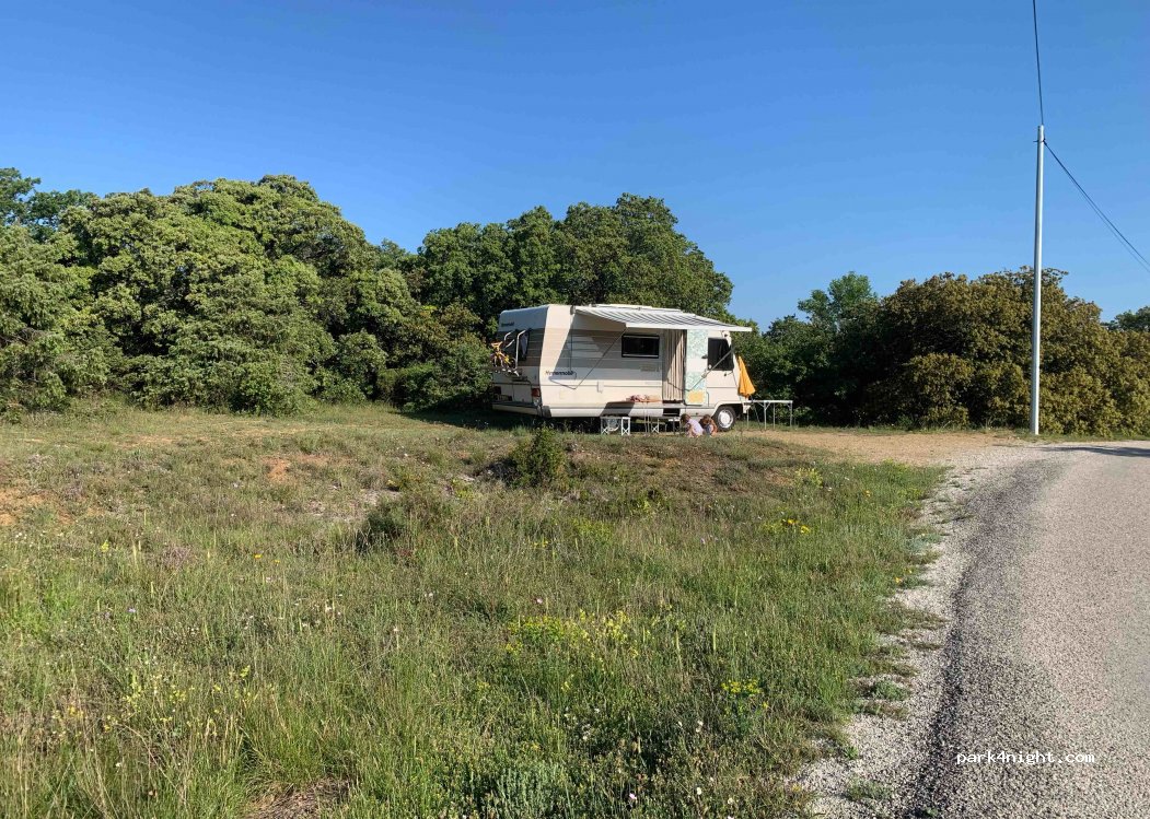(84210) La Roque-sur-Pernes - 2025 Route de Saumane — foto 2