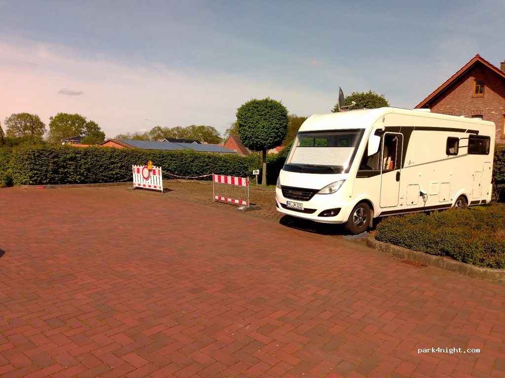 Wohnmobilstellplatz am Rathaus in Lorup — foto 2