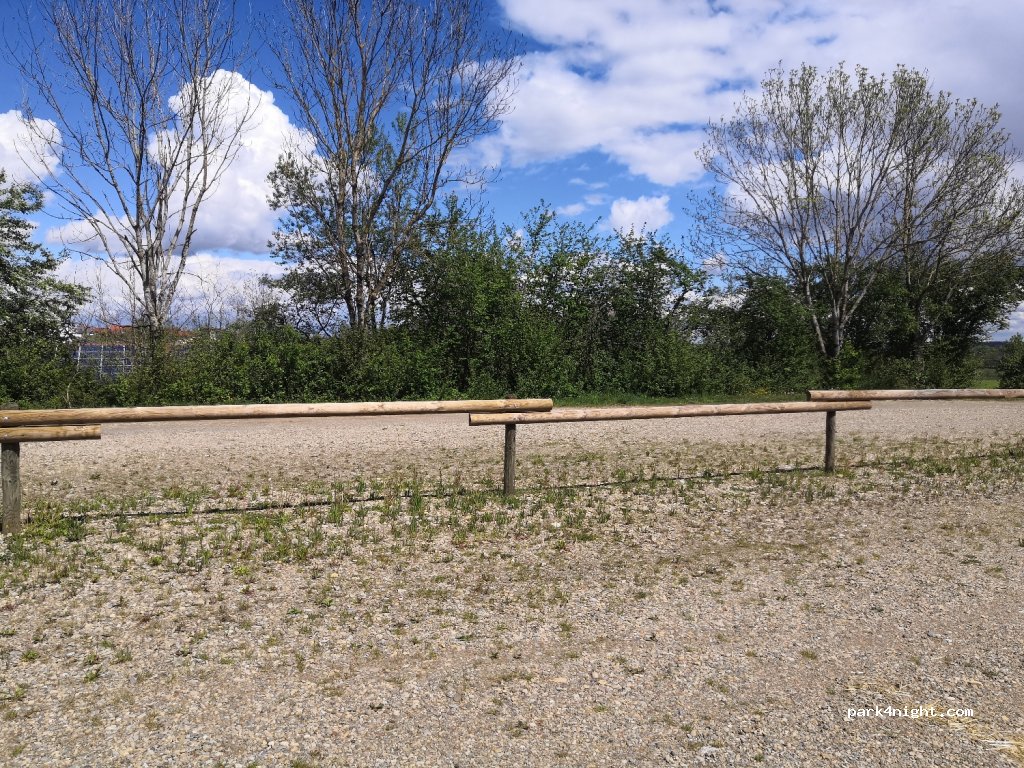 (88416) Erlenmoos - 27 Memminger Straße — foto 2