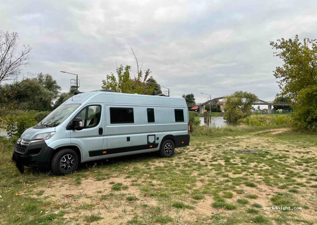 (16303) Schwedt/Oder - Zur Querfahrt — foto 2