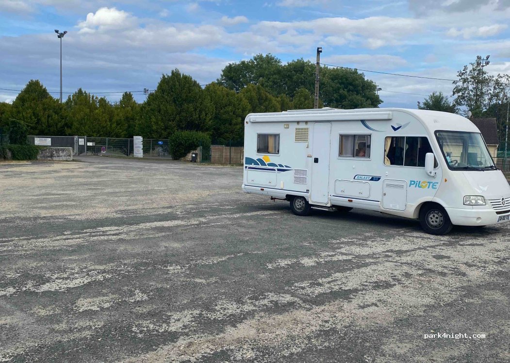 (28100) Dreux - 23 Impasse de la Commune — foto