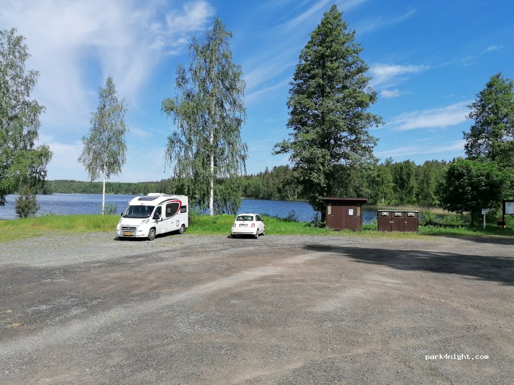 (641 92)  - 2 Djupvik Häradsgården — foto 2