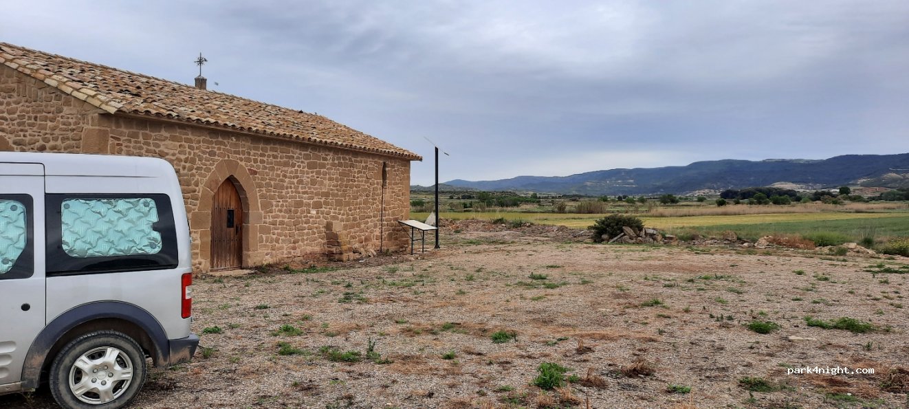 (50696) Castiliscar - Unnamed Road — foto 2