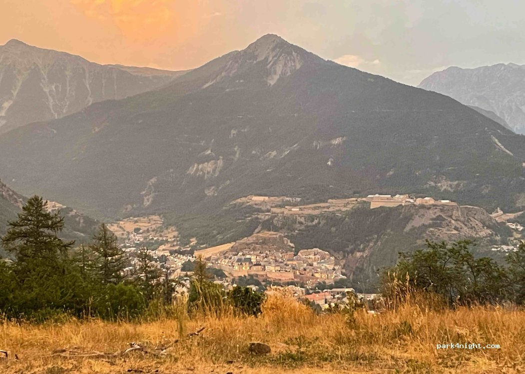 (05100) Puy-Saint-Pierre - Unnamed Road — foto 4