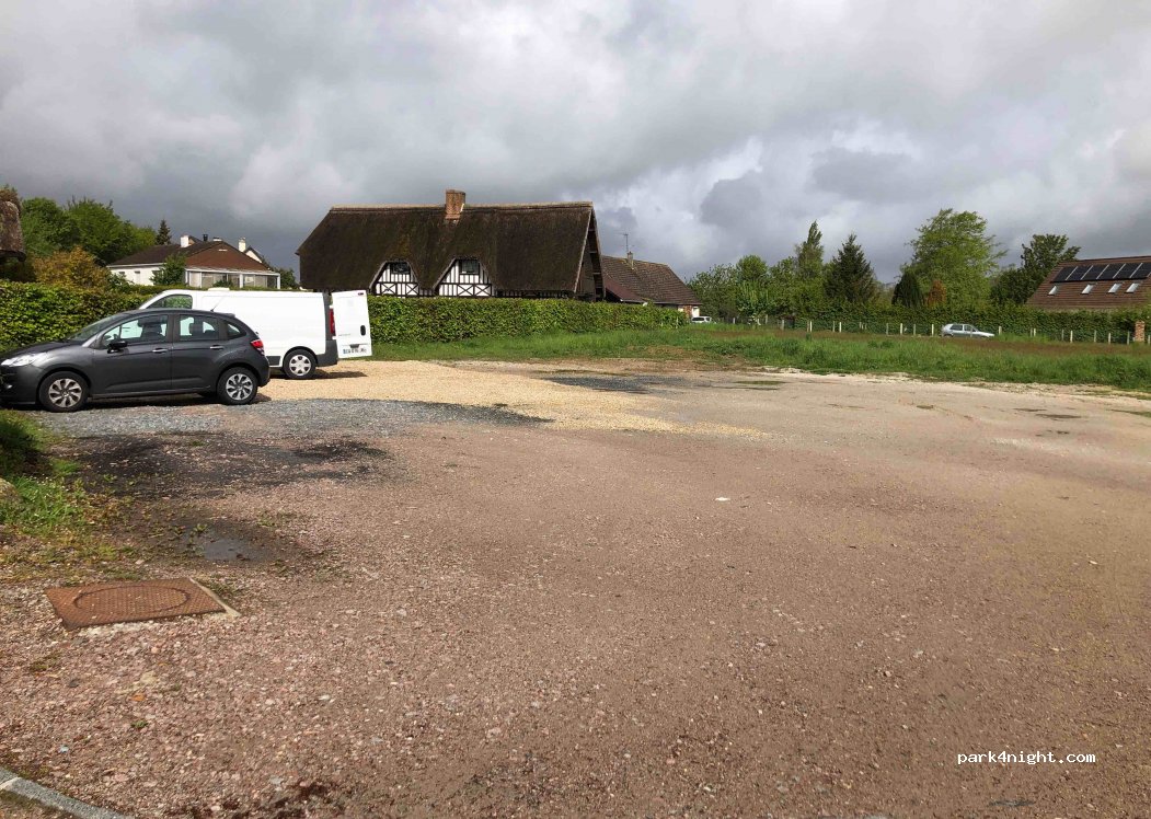 (76110) Gonfreville-Caillot - 175 Route de Goderville — foto