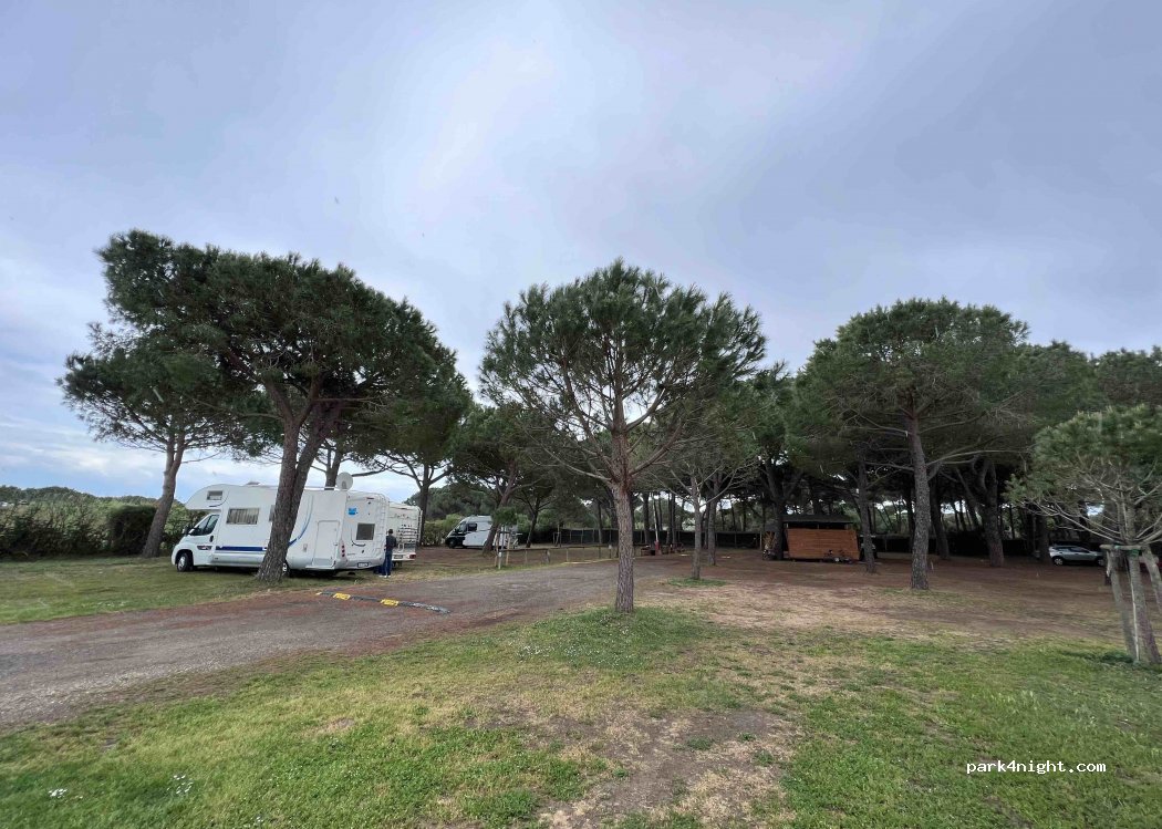Camper Parking Area - 'La Pineta' — foto 2