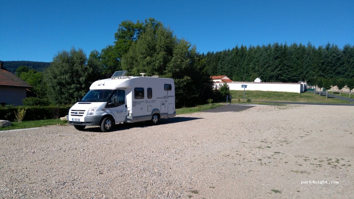 (63890) Le Monestier - Le Bourg — foto 3