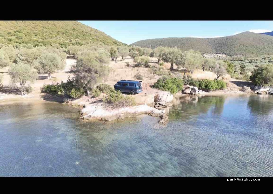 (370 08) Sourpi - Unnamed Road — foto 5