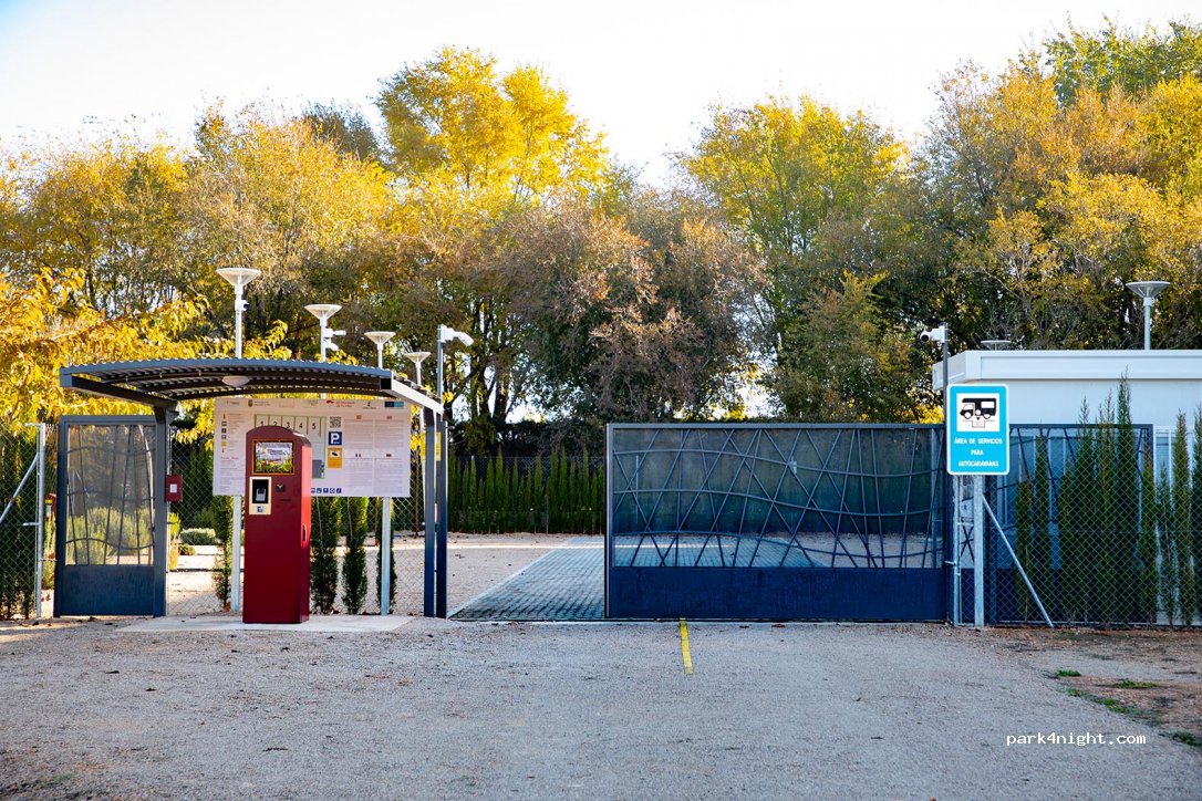 (13710) Argamasilla de Alba - 5 Carretera la Solana-Tomelloso — foto 2