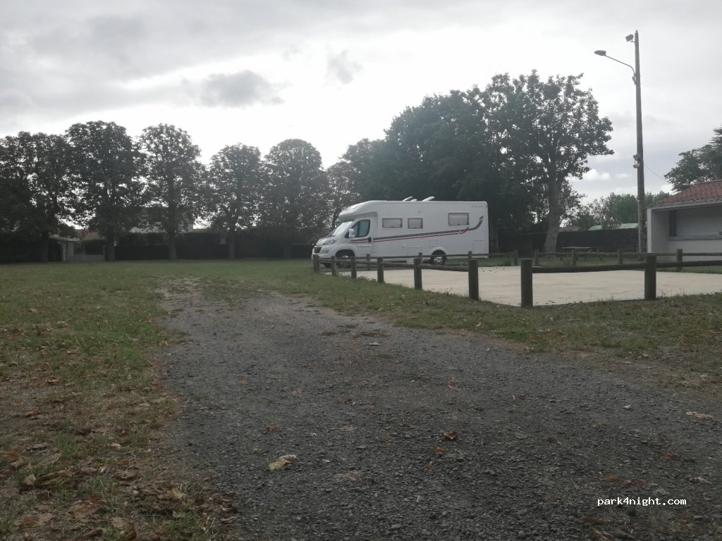 (85450) Sainte-Radégonde-des-Noyers - 6 Rue du Four — foto 3