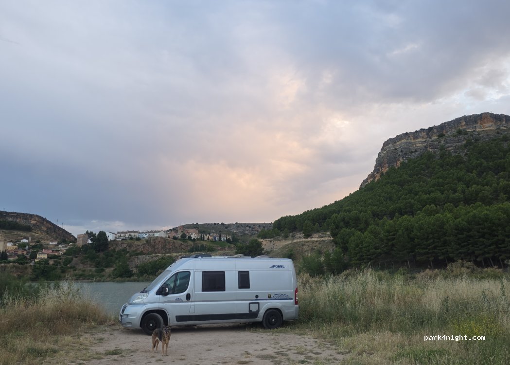 (50210) Nuévalos - Unnamed Road — foto 5