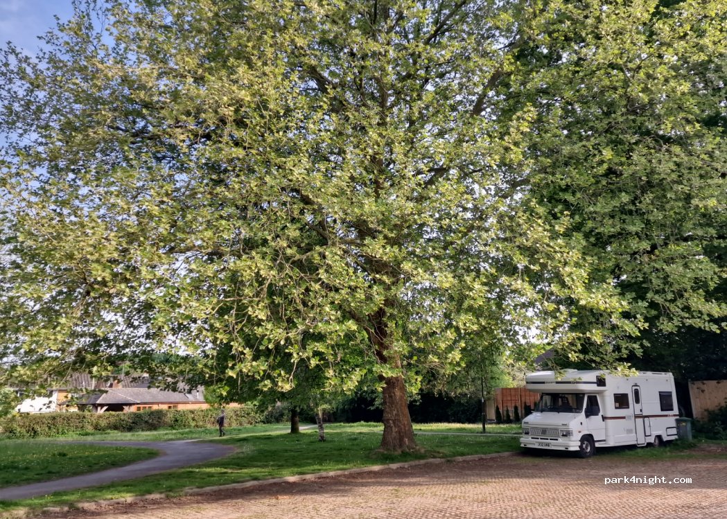 (RH16 2LL) Mid Sussex - West View — foto 2