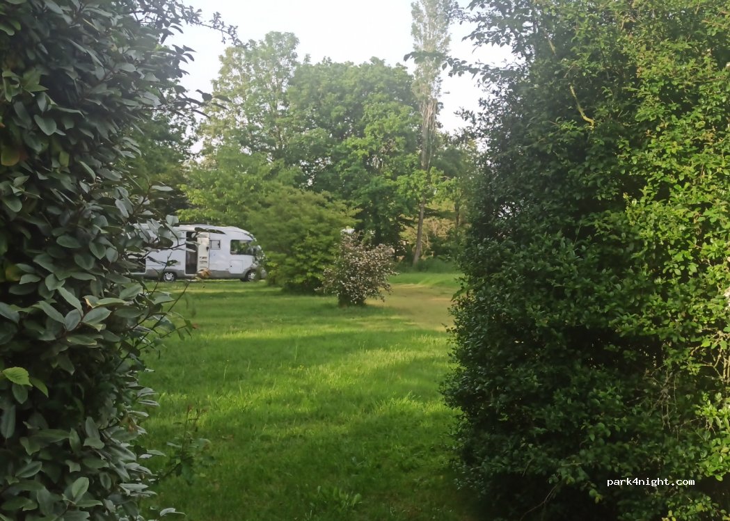 Ferme de bien y vient — foto 3