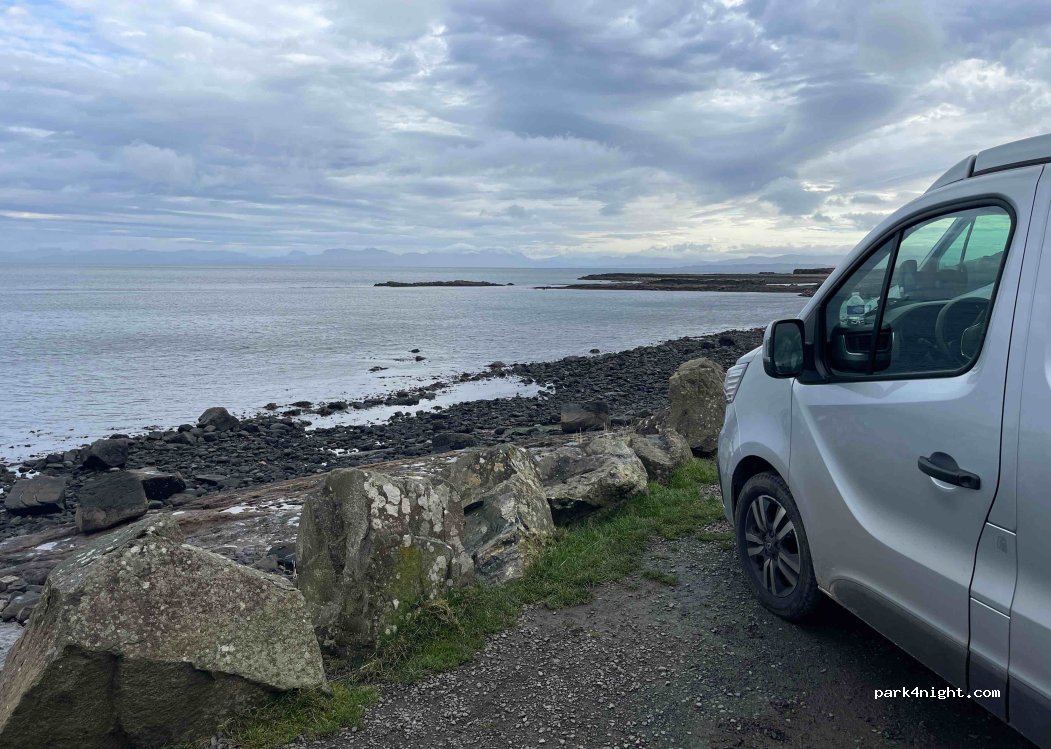 (IV51 9JT) Portree - Unnamed Road — foto 4