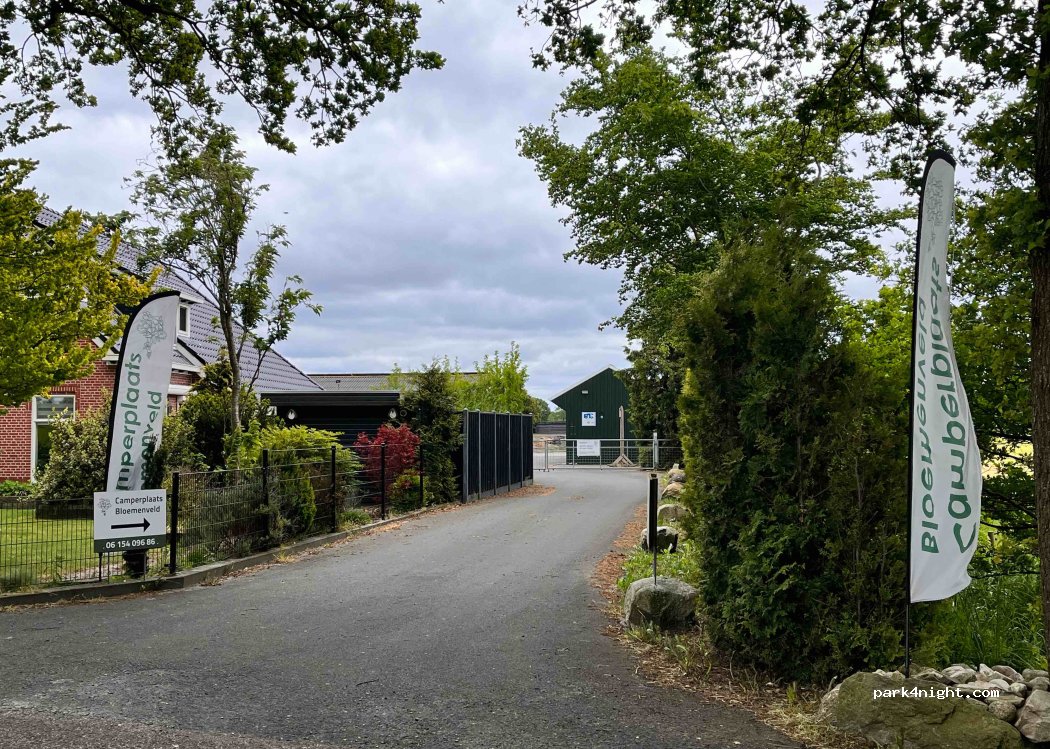 Camperplaats Bloemenveld — foto