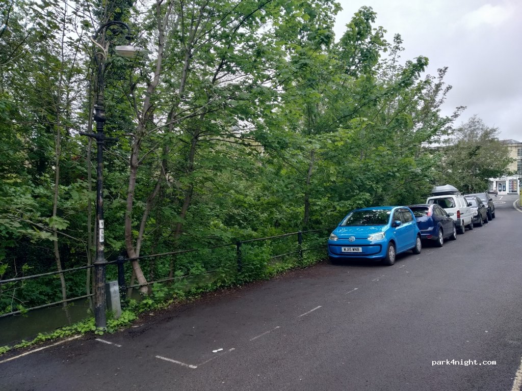 (BA11 1BG) Frome - 2 Willow Vale — foto