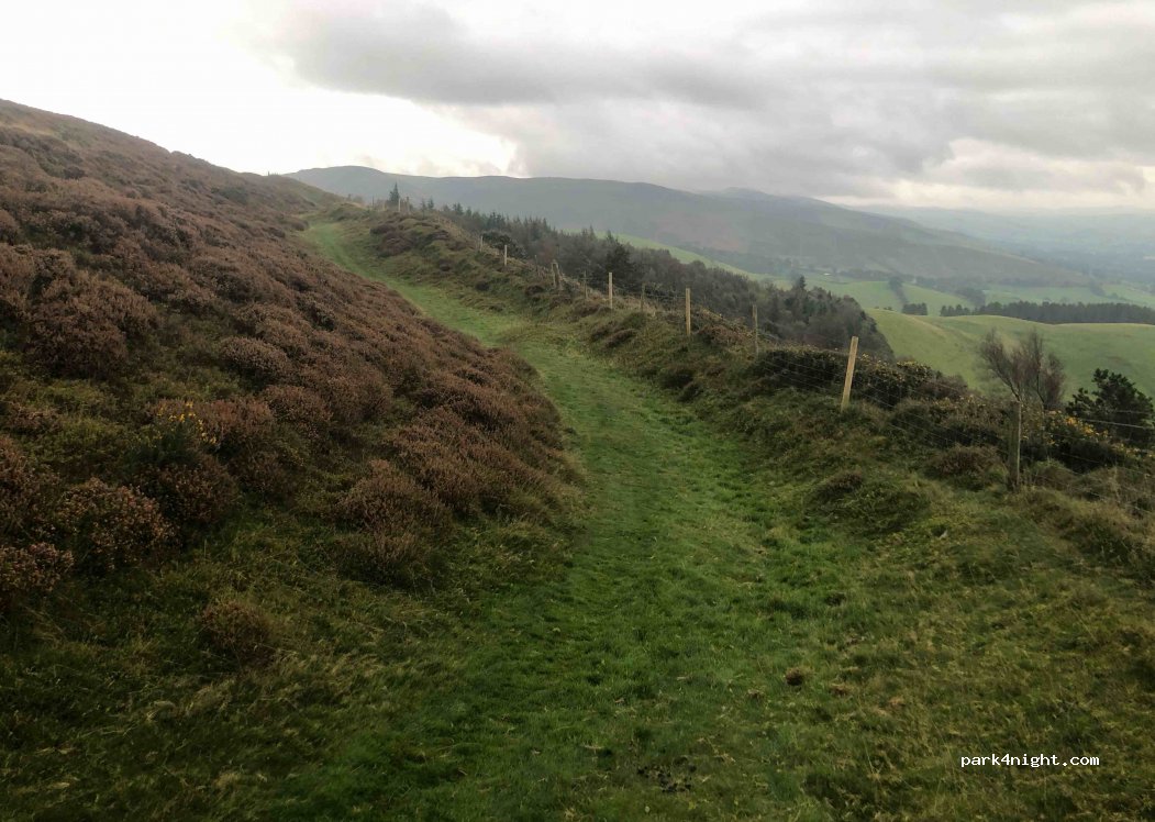 (LL16 4NA) Denbigh - Offa's Dyke Path — foto 2