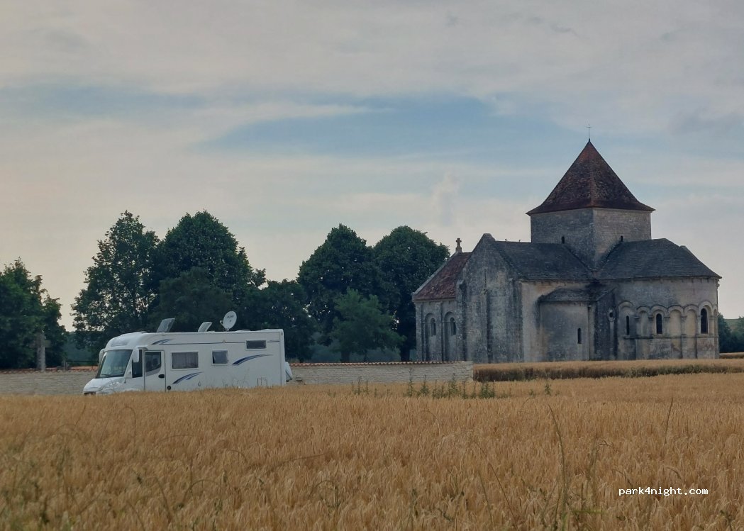 (16460) Lichères - La Cure — foto 3