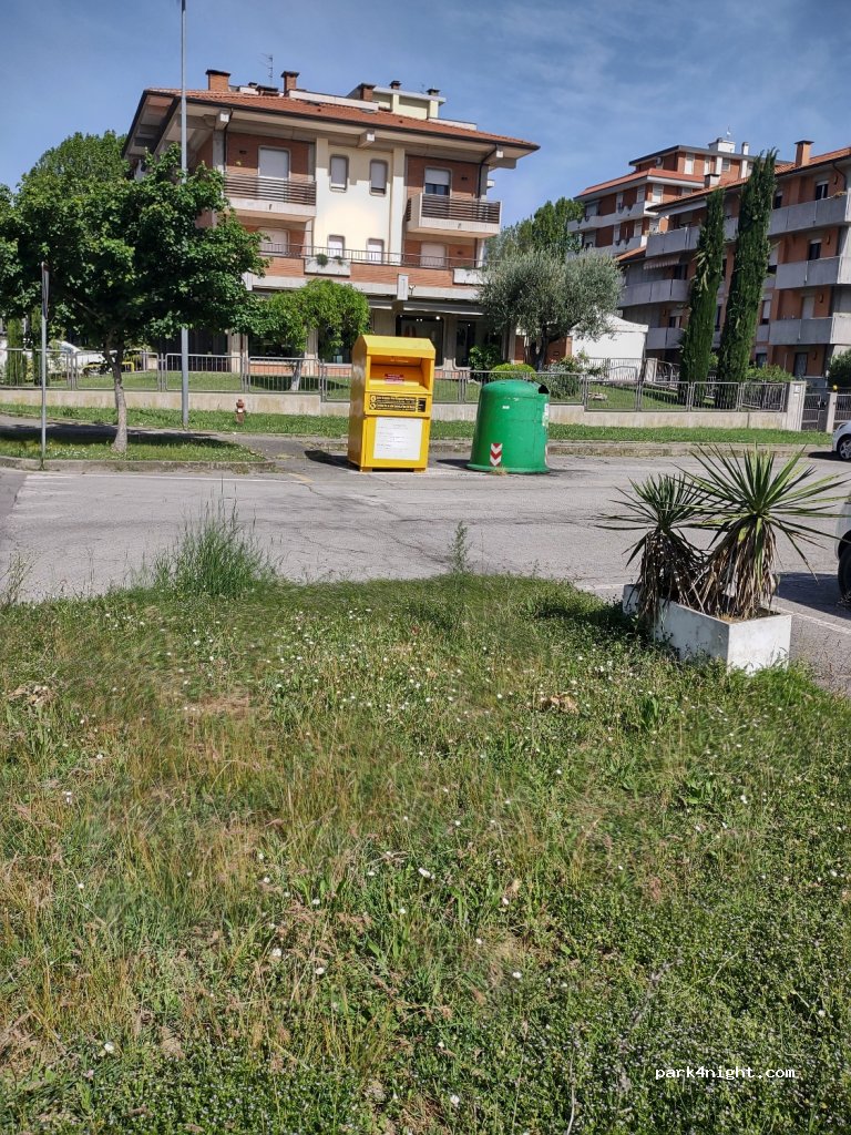 (47011) Castrocaro Terme FC - 16 Via L. Cantarelli — foto 4