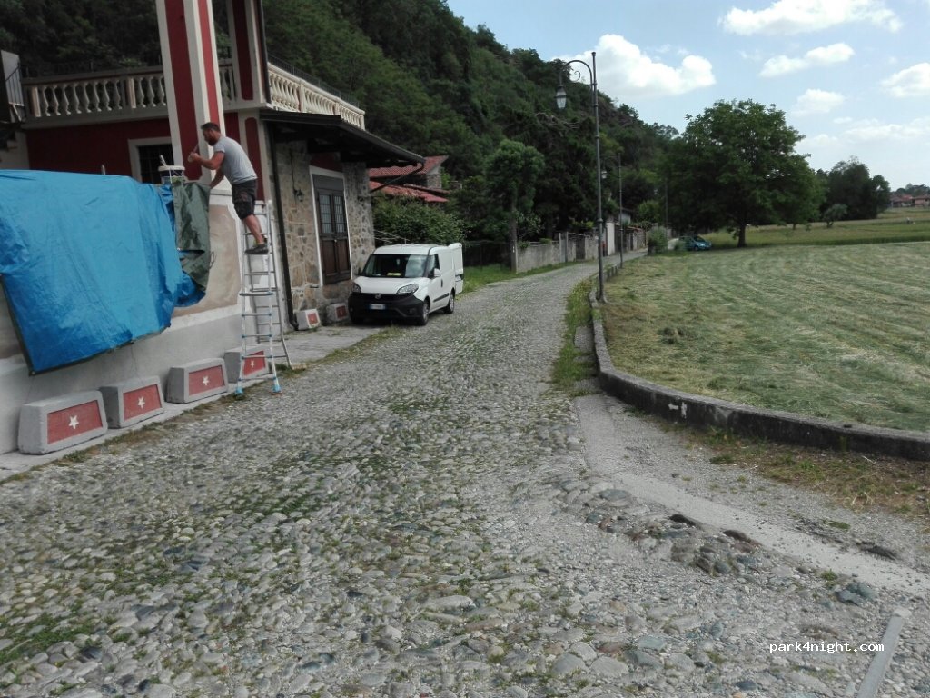(10013) Borgofranco d'Ivrea - 71 Via del Buonumore — foto 2