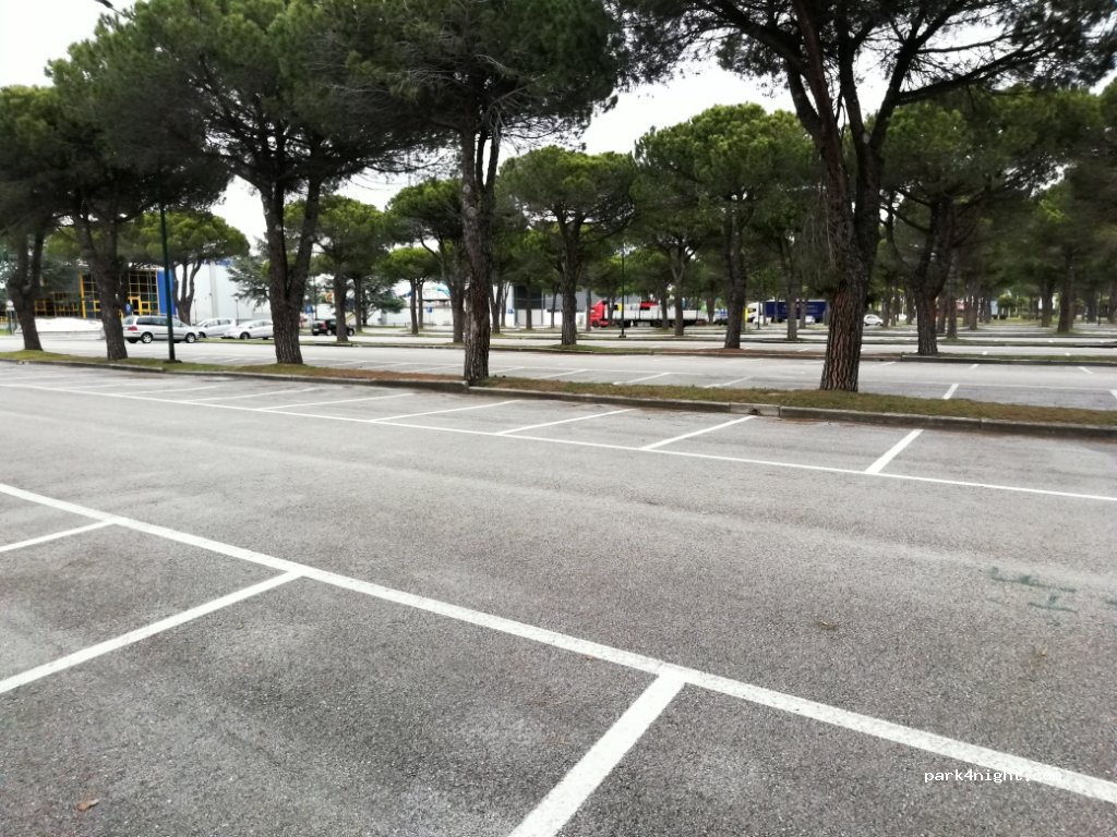 (33054) Lignano Sabbiadoro - Strada Regionale 354 — foto 2