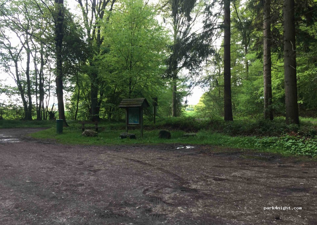 (23911) Salem - Unnamed Road — foto