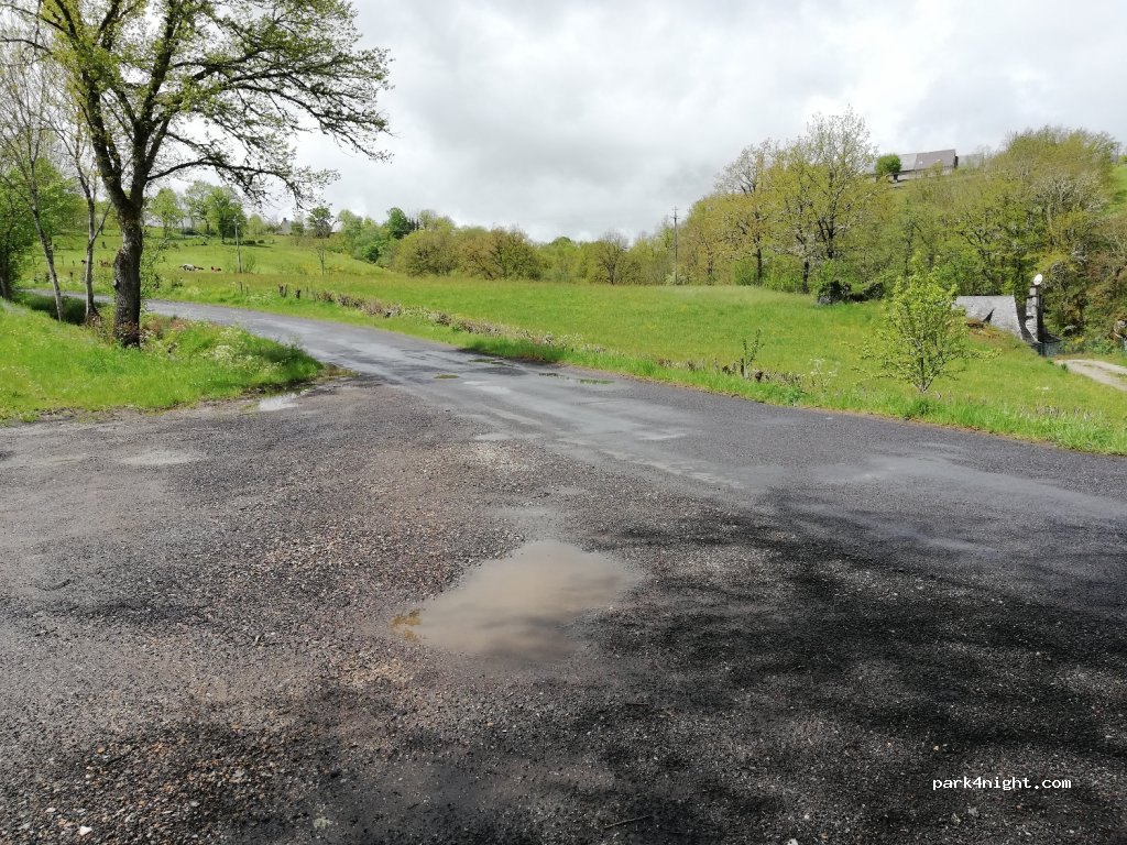 (15240) Sauvat - Le Moulin — foto 2