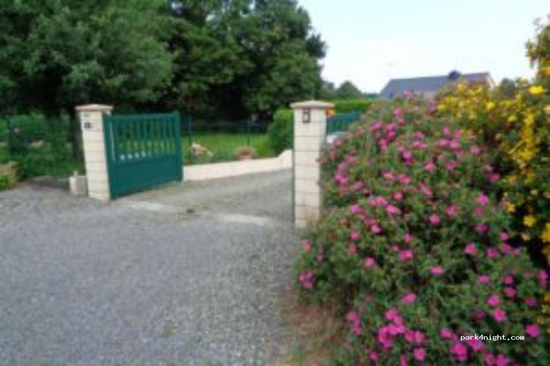 (22290) Tréméven - 22 Le Bas du Bourg — foto 3