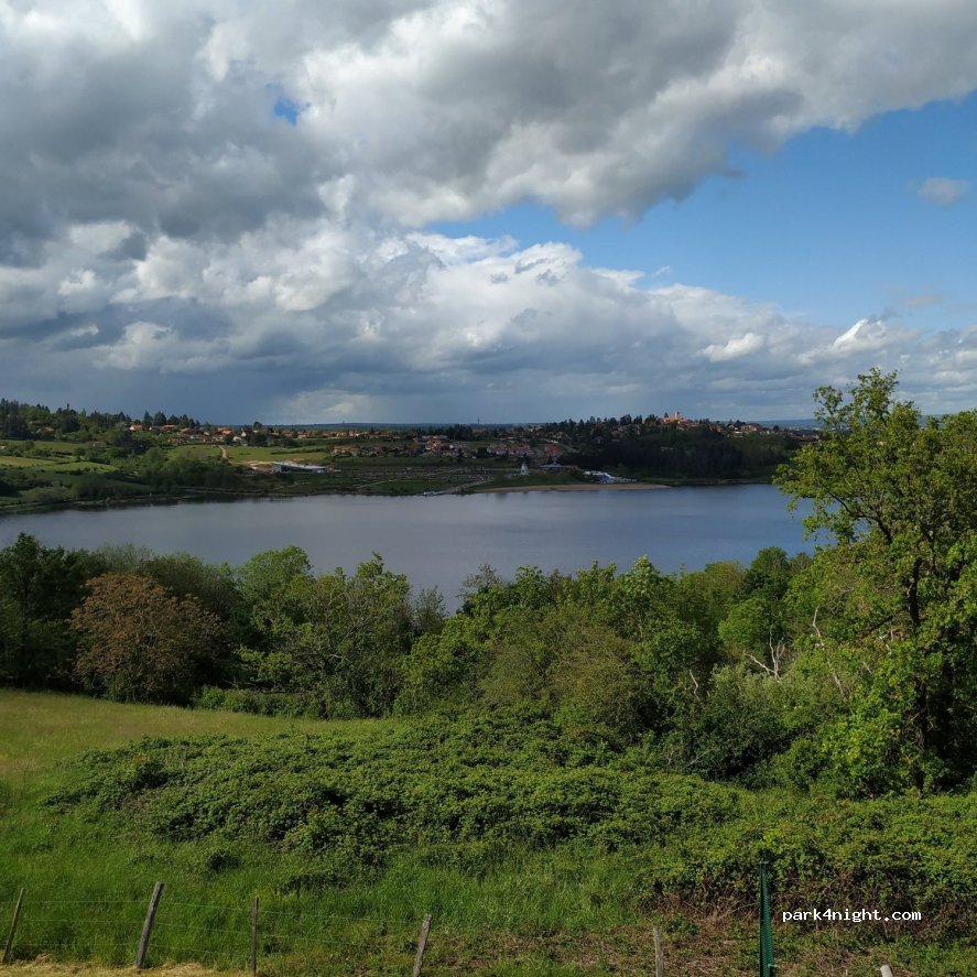 (42120) Commelle-Vernay - 368 Route de Magneux — foto 2