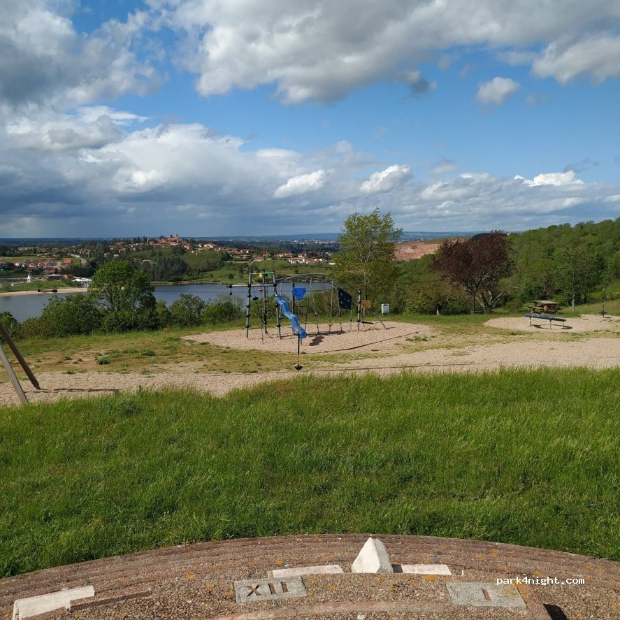 (42120) Commelle-Vernay - 368 Route de Magneux — foto 4