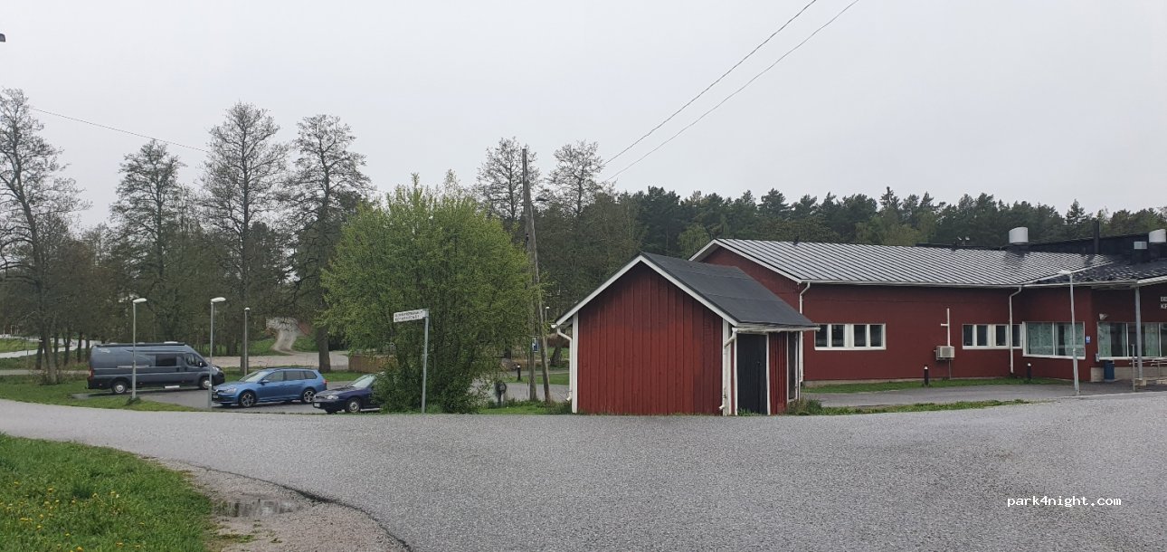 (21660)  - 1 Klockarbergintie — foto