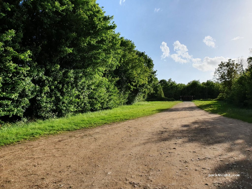 (86190) Ayron - Le Grand Pré — foto