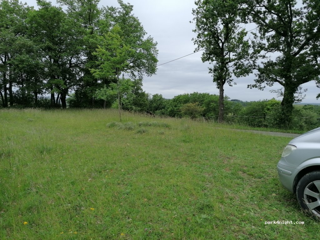 (32350) Ordan-Larroque - Unnamed Road — foto