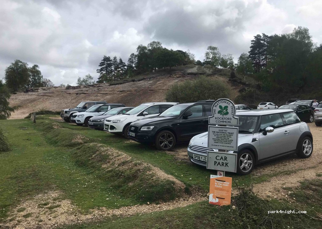 (BH24 3NF)  - Ellingham Drove — foto