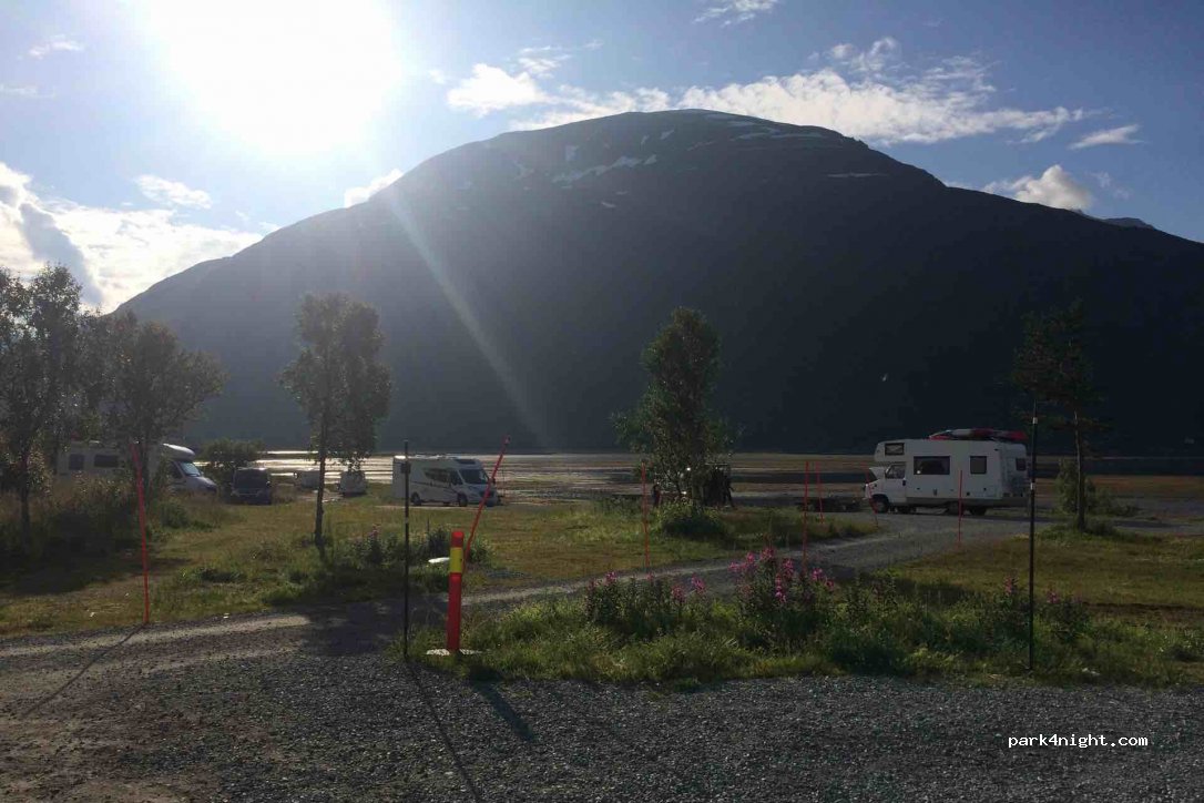 (9046)  - 702 Nordlysveien — foto