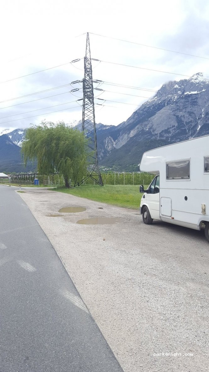 (6406) Oberhofen im Inntal - Landesstraße — foto