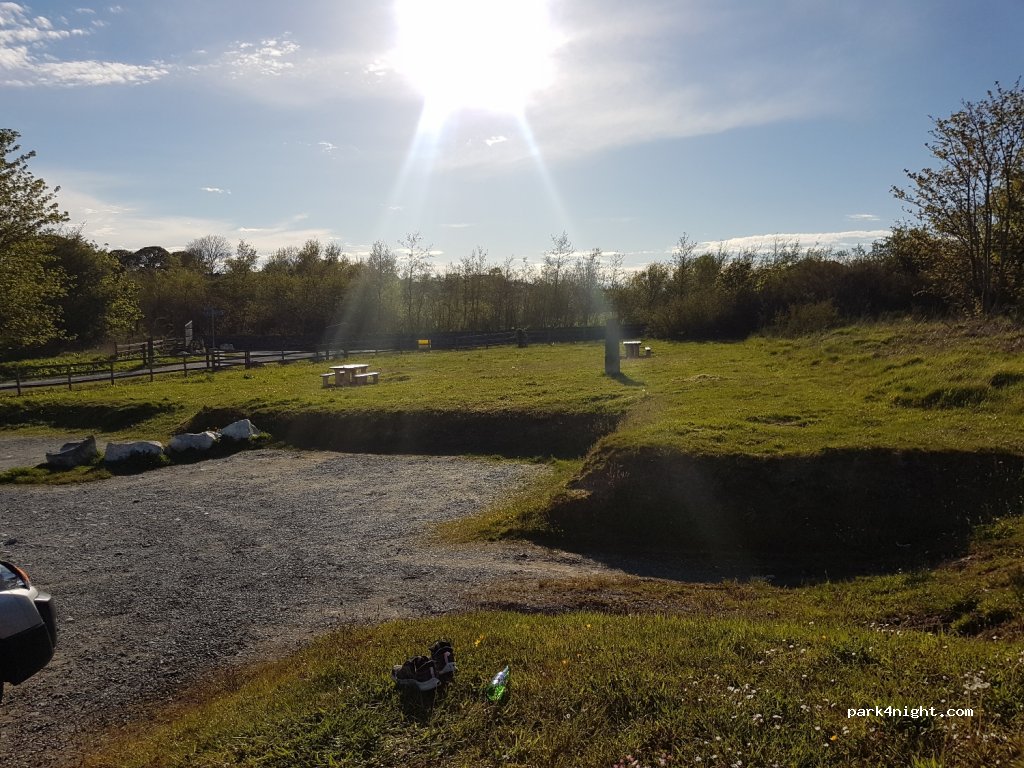 (LL77 7PQ)  - Lon Las Cefni Cycleway — foto