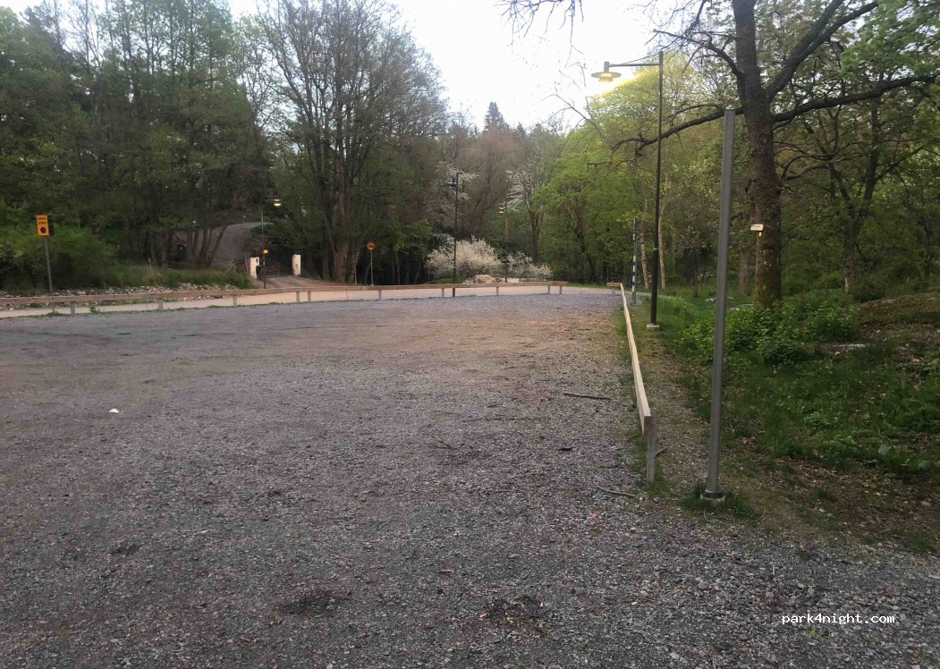 (135 33)  - 28 Nyforsvägen — foto