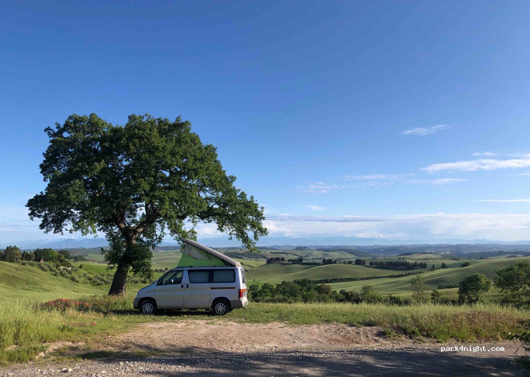 (56030) Lajatico - Unnamed Road — foto