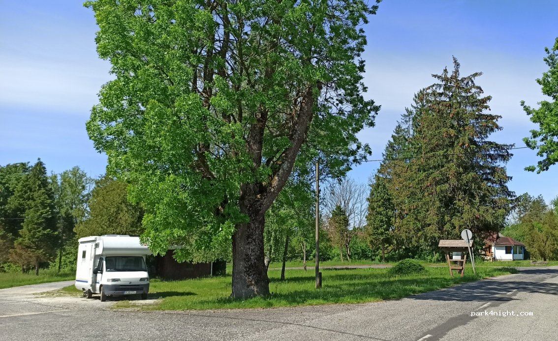 (9944) Bajánsenye - — foto