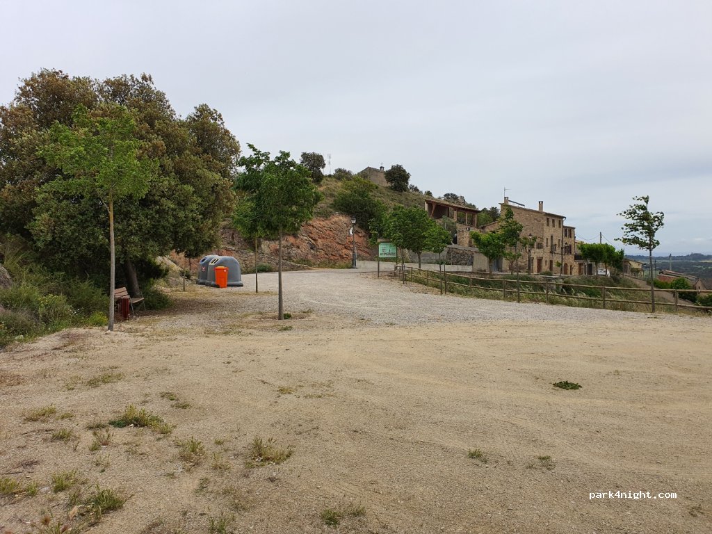 (25737) Foradada - 30 Carrer de Sant Urbà — foto