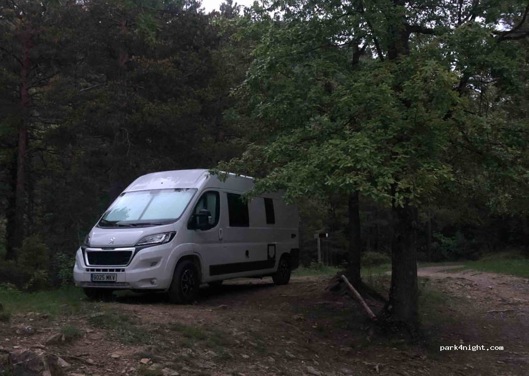 (08619) Borredà - Unnamed Road — foto 3