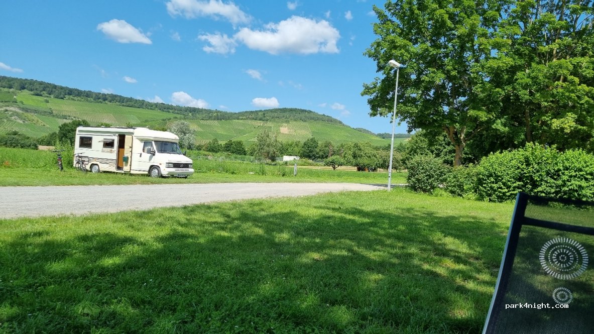 (97291) Thüngersheim - 1 Dorfplatzstraße — foto 2