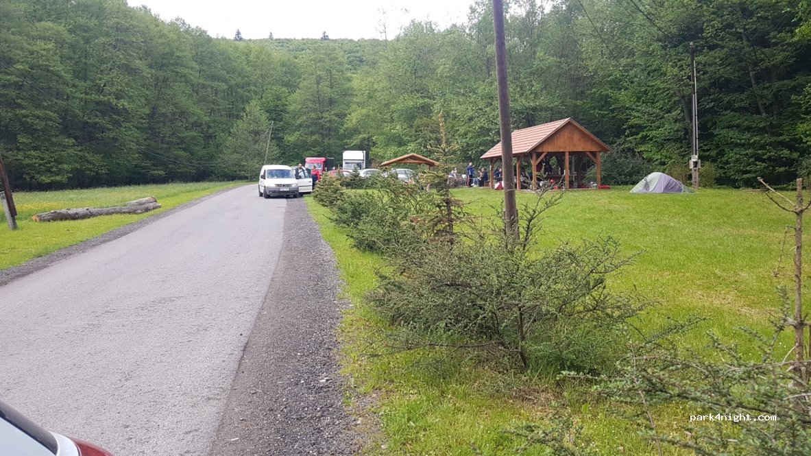 (3936) Háromhuta - 61 Petőfi út — foto 2